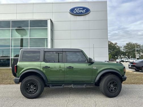 2024 Ford Bronco WILDTRAK