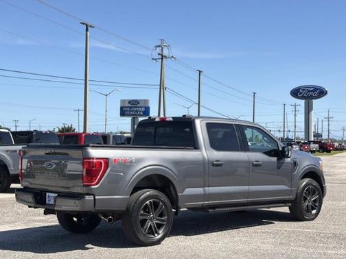 CARBONIZED GRAY METALLIC 2022 Ford F-150 XLT