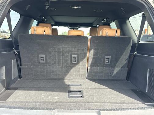 2024 Ford Expedition PLATINUM