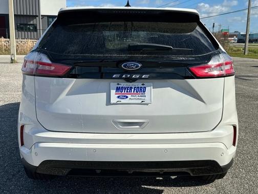 2022 Ford Edge ST-LINE