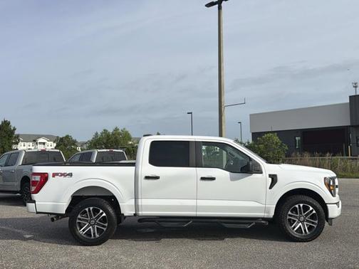 OXFORD WHITE 2023 Ford F-150 XL
