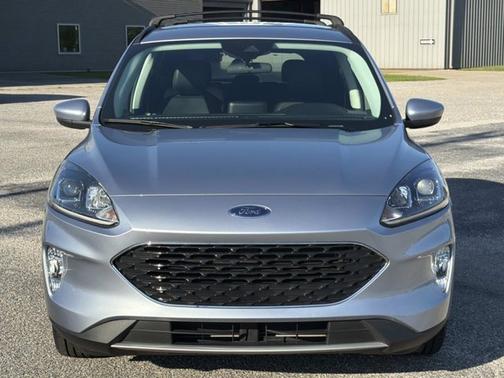 ICED BLUE SILVER METALLIC 2022 Ford Escape SEL