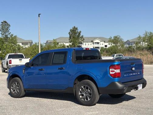 VELOCITY BLUE 2025 Ford Maverick XLT