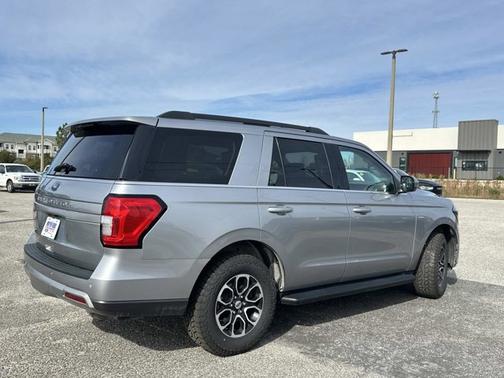 2024 Ford Expedition XLT
