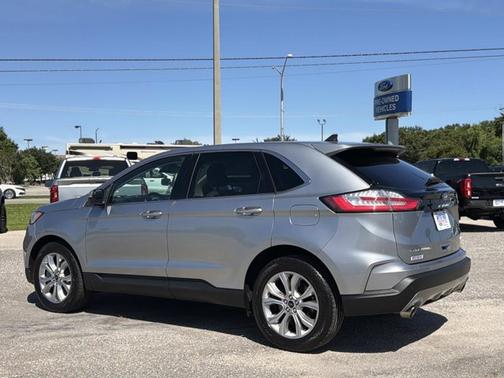 ICONIC SILVER 2024 Ford Edge TITANIUM