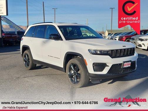 2025 Jeep Grand Cherokee Laredo