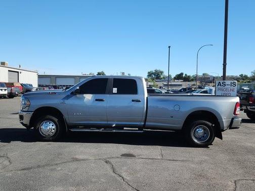 Billet Silver Metallic Clearcoat 2022 RAM 3500 Big Horn