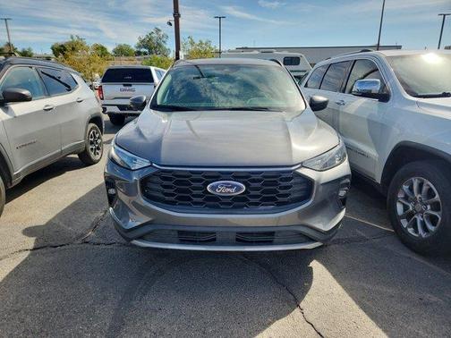 Carbonized Gray Metallic 2025 Ford Escape ST-Line Select