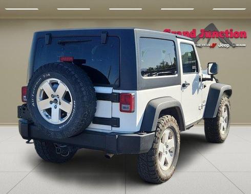 Bright White Clearcoat 2014 Jeep Wrangler Sport