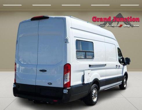 Oxford White 2022 Ford Transit-350 Base