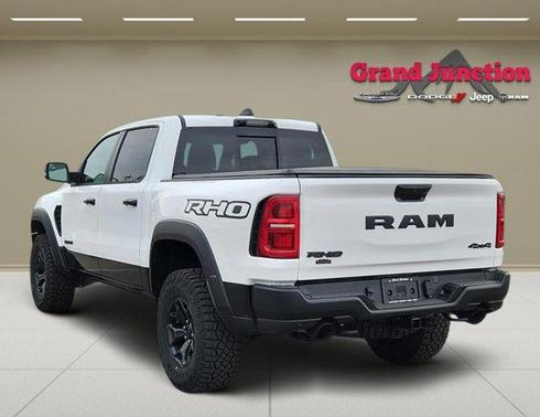 Bright White Clearcoat 2026 RAM 1500 RHO