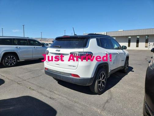 Bright White Clearcoat 2025 Jeep Compass Limited