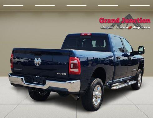 Patriot Blue Pearlcoat 2024 RAM 2500 Big Horn