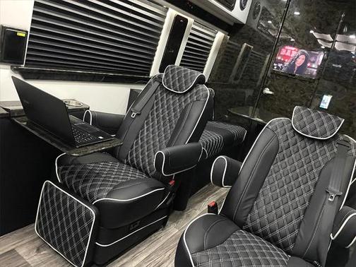 2025 Mercedes-Benz Sprinter 3500XD High Roof