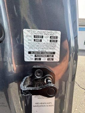 2004 Jaguar XKR Base