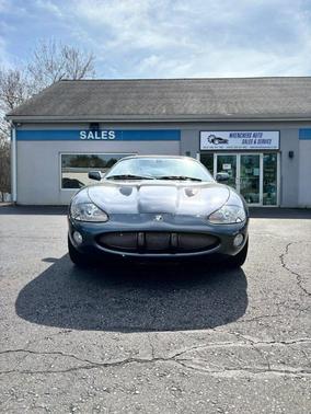 2004 Jaguar XKR Base
