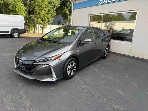 2018 Toyota Prius Prime Plus