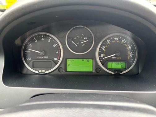 2012 Land Rover LR2 Sport Utility 4D