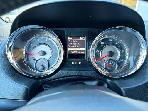 2014 Chrysler Town & Country Touring-L