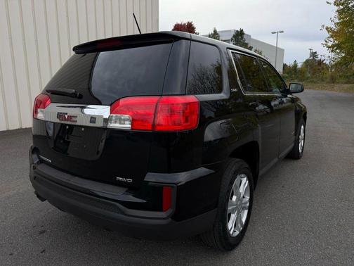 2017 GMC Terrain SLE-1