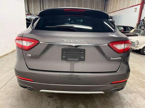2019 Maserati Levante S GranLusso