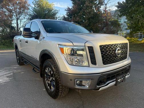 2018 Nissan Titan PRO-4X