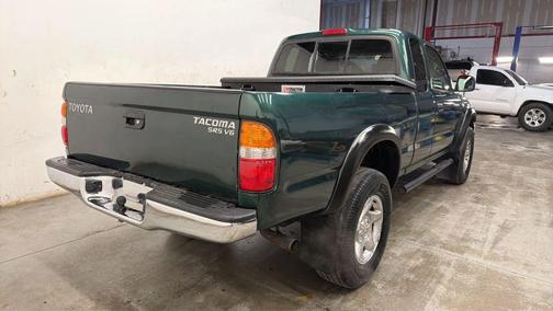 2004 Toyota Tacoma Xtracab