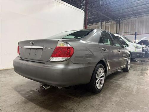 2006 Toyota Camry LE