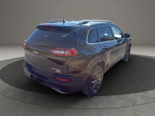 Black 2016 Jeep Cherokee Sport