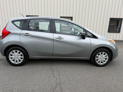 2015 Nissan Versa Note SV