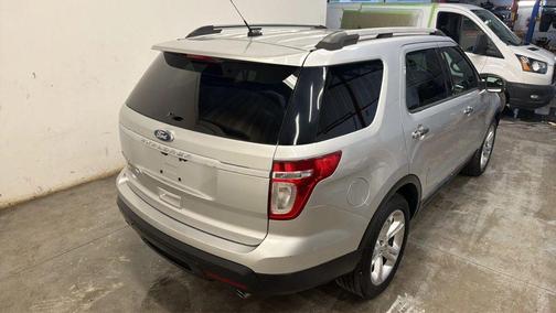 Silver 2012 Ford Explorer Limited