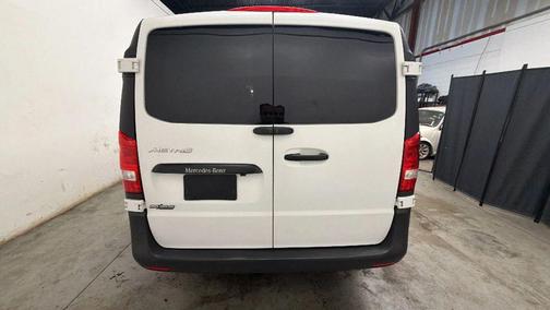 2019 Mercedes-Benz Metris Base