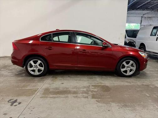 2013 Volvo S60 T5