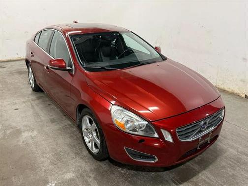 2013 Volvo S60 T5