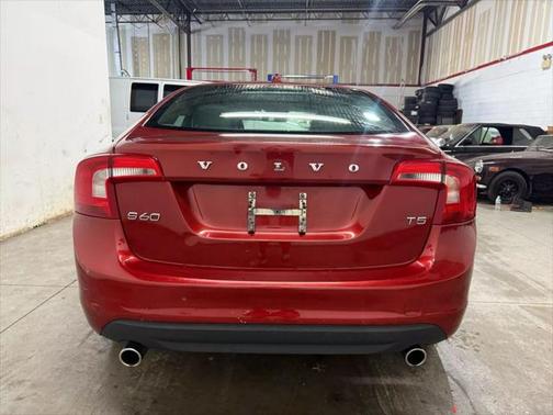 2013 Volvo S60 T5