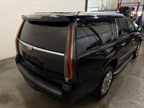 2016 Cadillac Escalade ESV Standard