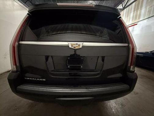 2016 Cadillac Escalade ESV Standard