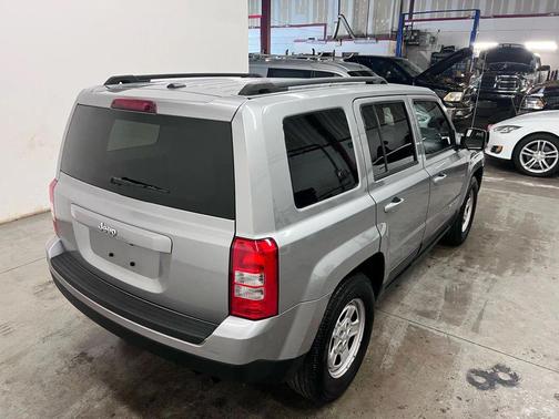 2017 Jeep Patriot Sport