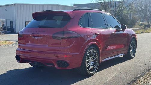 2016 Porsche Cayenne GTS
