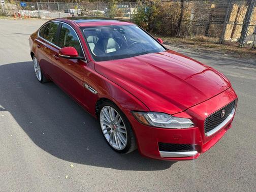 2016 Jaguar XF 35t Prestige