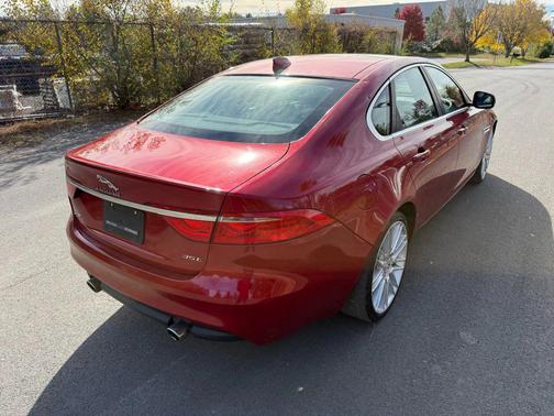 2016 Jaguar XF 35t Prestige