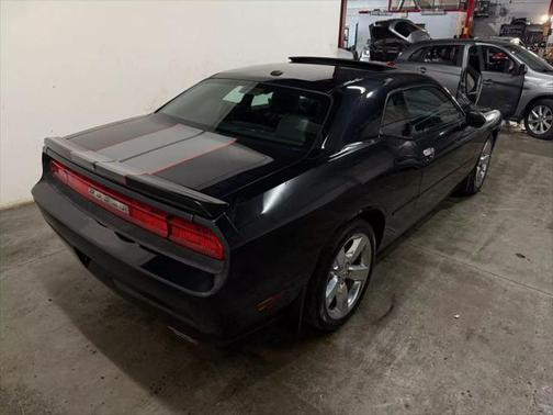 2011 Dodge Challenger Base