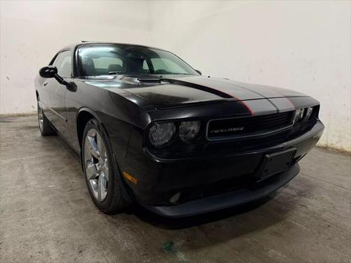 2011 Dodge Challenger Base