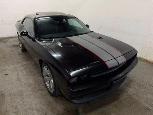 2011 Dodge Challenger Base