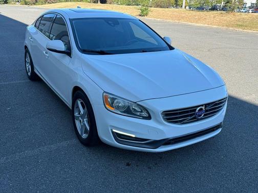 2016 Volvo S60 Inscription T5 Drive-E Premier