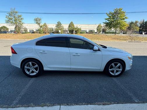2016 Volvo S60 Inscription T5 Drive-E Premier