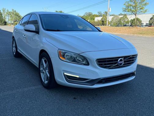 2016 Volvo S60 Inscription T5 Drive-E Premier