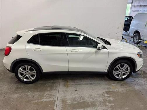 2015 Mercedes-Benz GLA-Class GLA 250