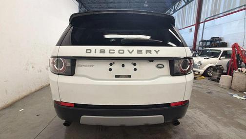 White 2016 Land Rover Discovery Sport HSE