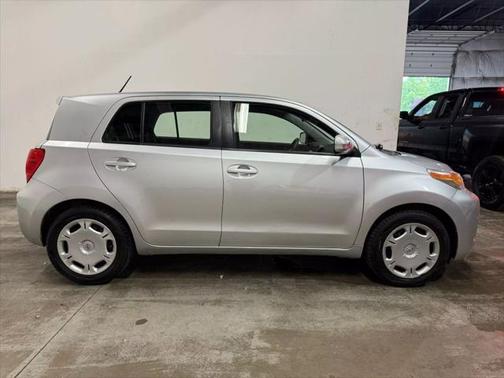 2008 Scion xD Hatchback 4D